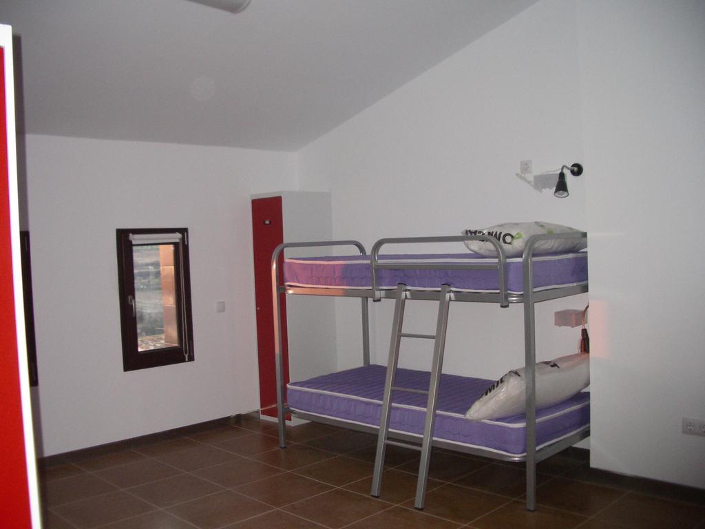 Hostel El Castillo Aninon Exteriör bild