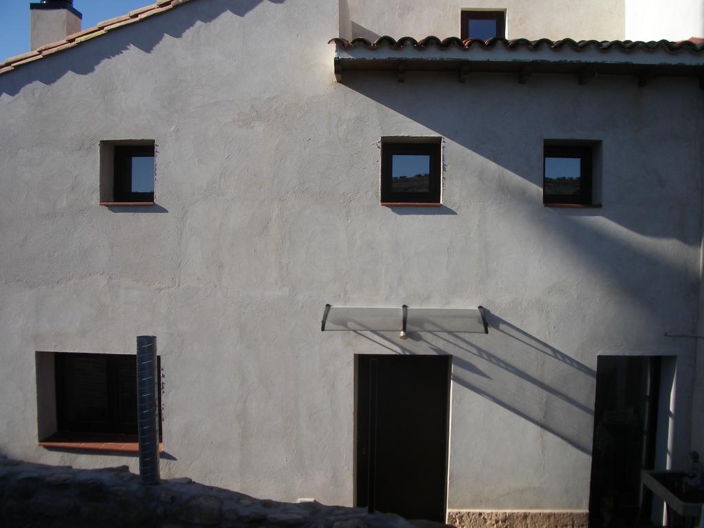 Hostel El Castillo Aninon Exteriör bild